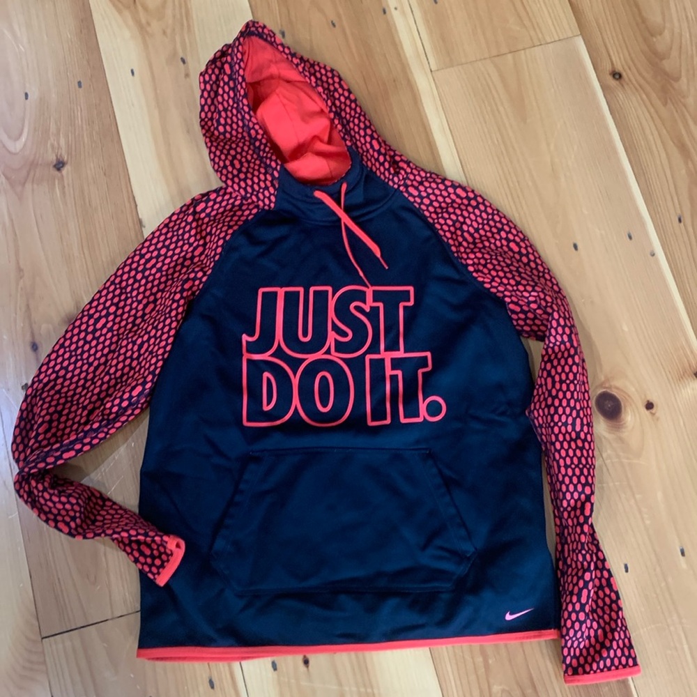 Nike sweatshirt